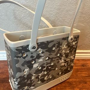 “Baby” (Medium) Bogg Bag